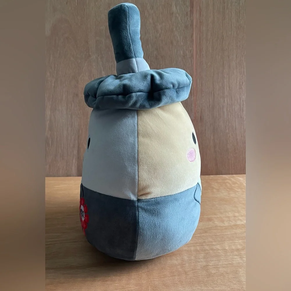 Squishmallows Disney nightmare before Christmas‎ mayor plush two-faced holiday